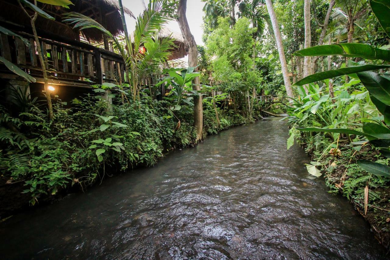Sacred River Retreat And सहारा 4*