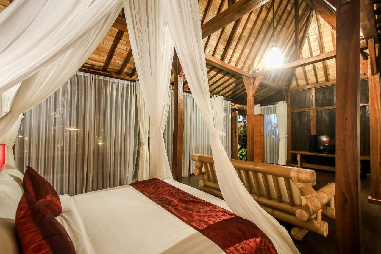 Sacred River Retreat And 4* Keramas