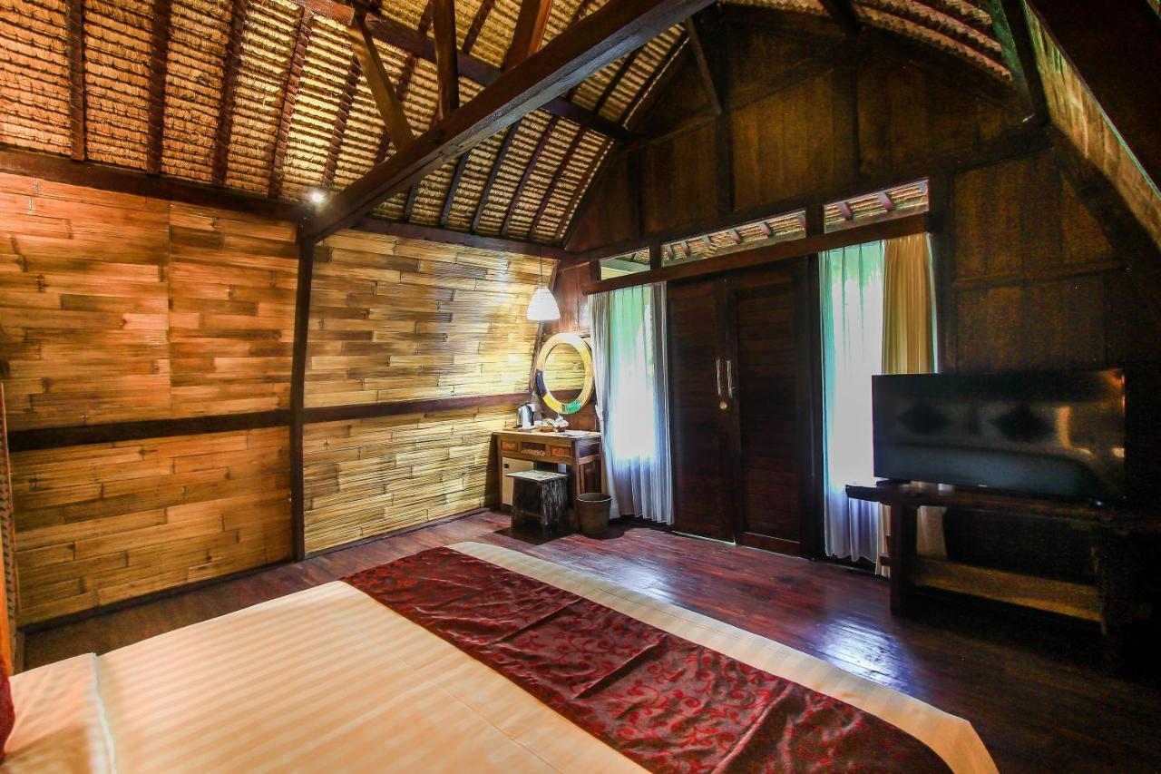 Sacred River Retreat And 4* Keramas